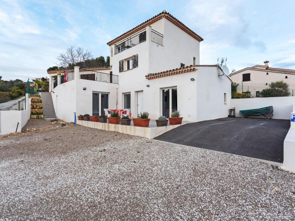 Comfortable Home In Drap With Swimming Pool 15 Km From Nice Bagian luar foto